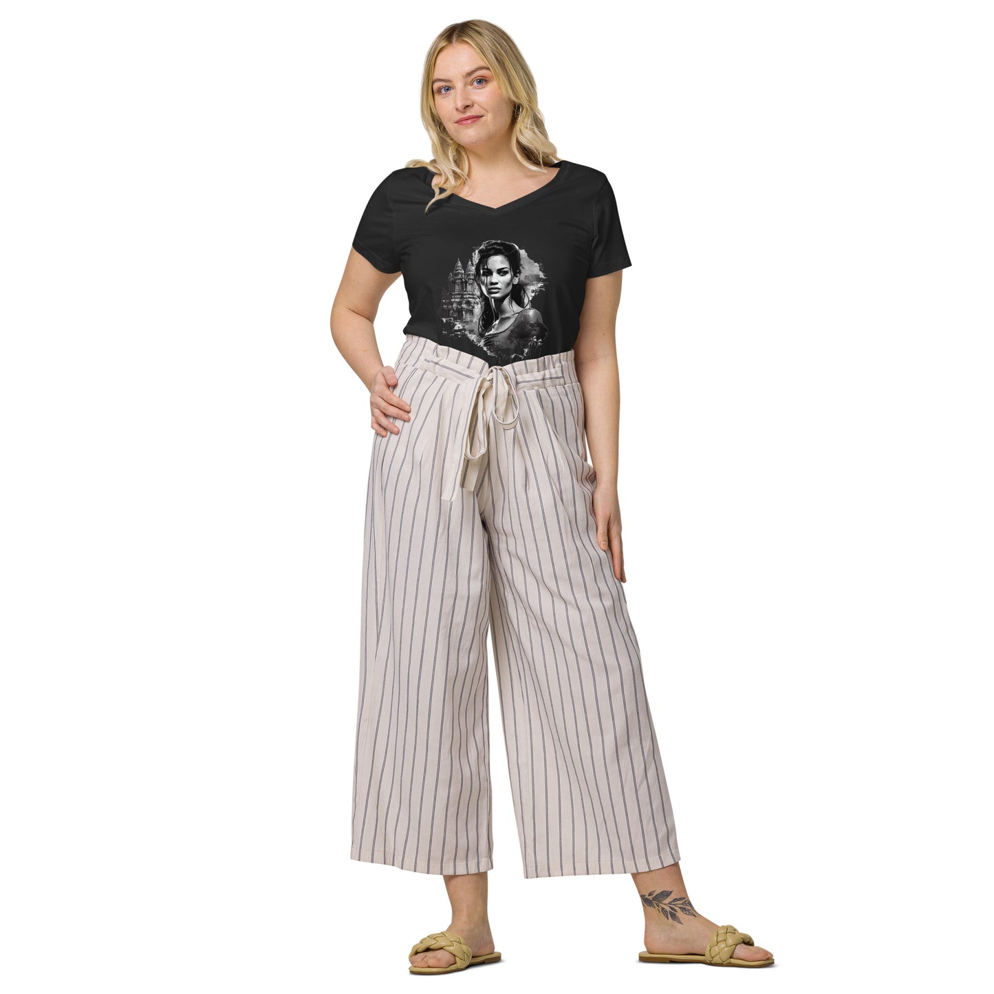 T-shirt col V ajusté femme - Khmer style