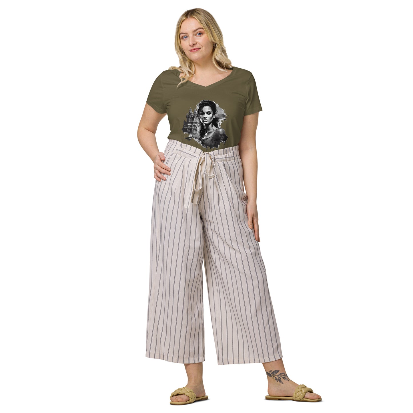 T-shirt col V ajusté femme - Khmer style