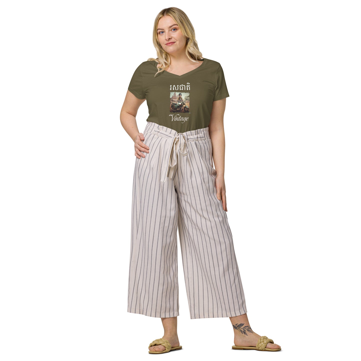 T-shirt col V ajusté femme - Khmer style