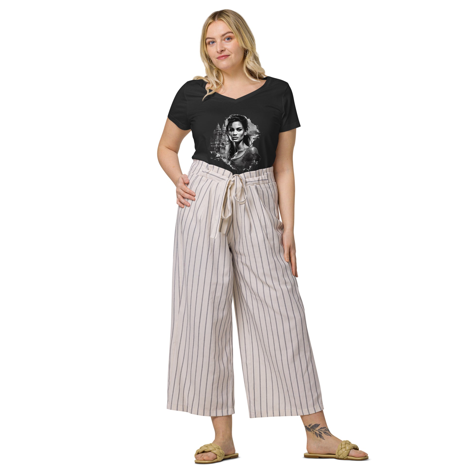 T-shirt col V ajusté femme - Khmer style